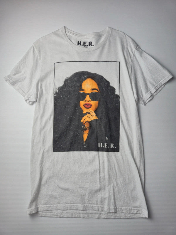 T-shirt HER Style Musique RNB Tshirt Vintage 2010s Taille M Blanc Très bon état