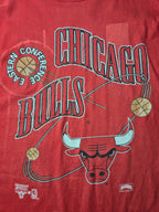 Nutmeg Style NBA Basket Chicago Bulls Tshirt Vintage 1990s Taille L Rouge Bon état