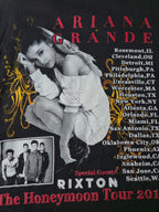 Delta Pro Weight Ariana Grande "The Honeymoon Tour 2015" T-shirt Concert Taille S Noir Très Bon État